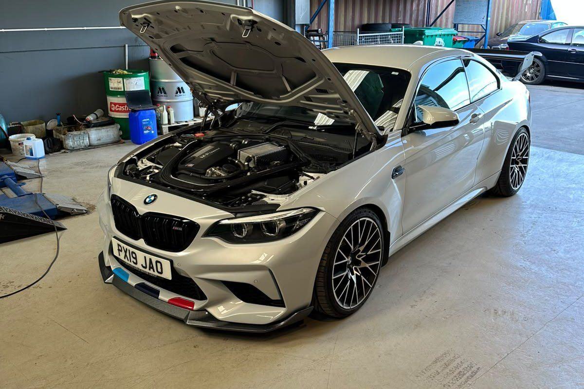M2 Competition in the workshop